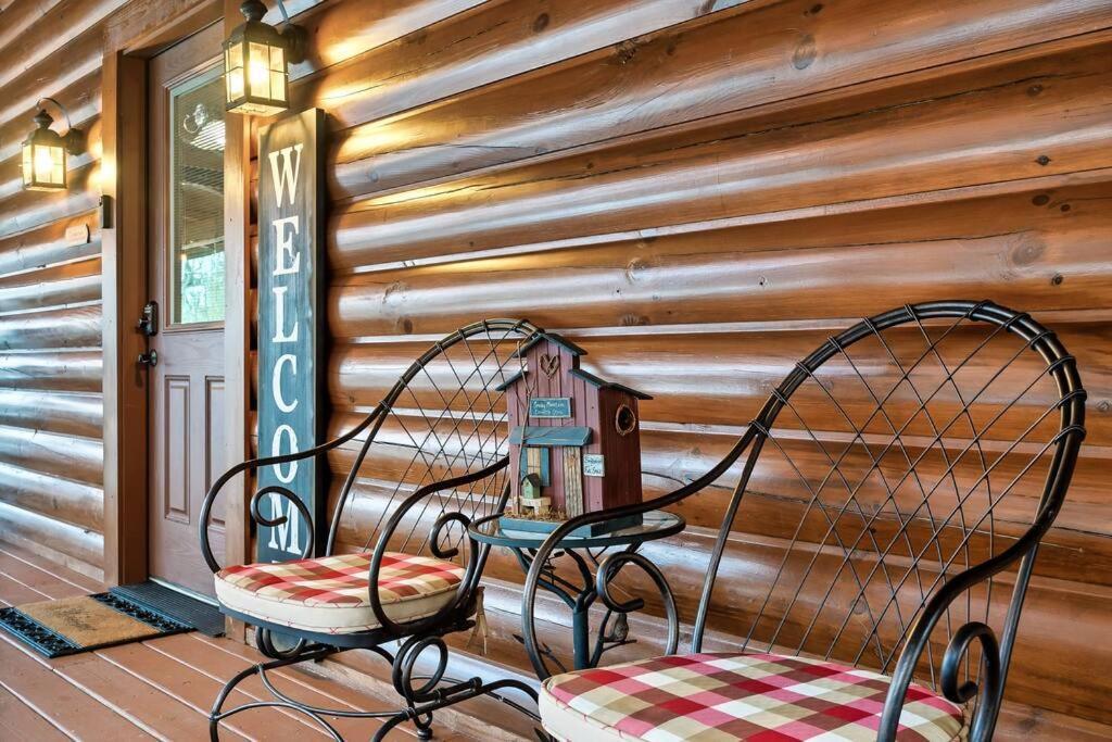 Cabin With New Hot Tub, Near Dollywood .2Bd.2Ba.Sleeps6.Bbq Sevierville Luaran gambar